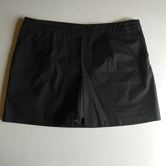 Laundry By Shelli Segal skort